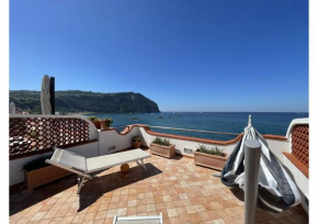 The Lodge by the sea